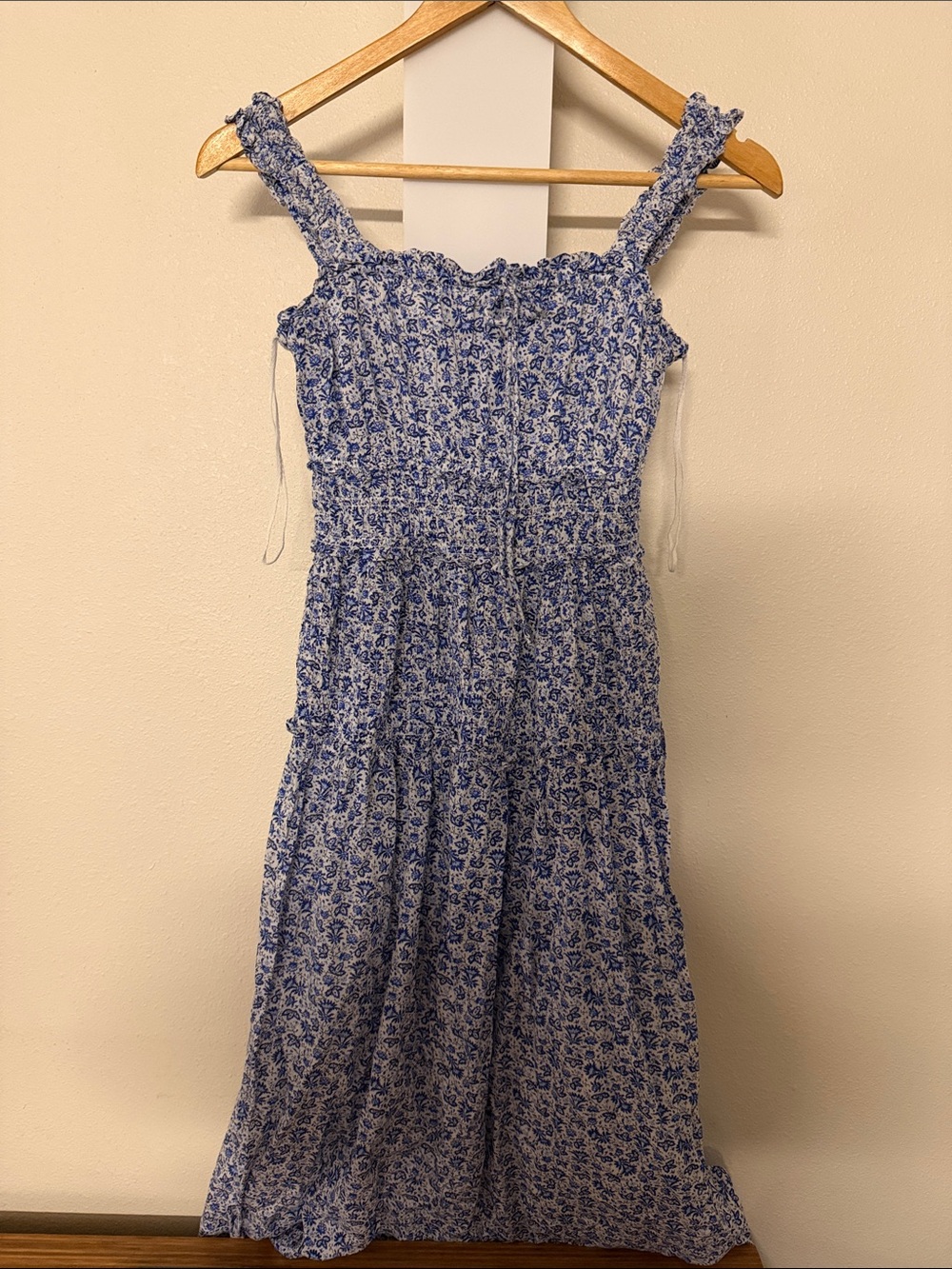 GAP Blue Floral Smocked Midi Dress with Ruffle Straps B17